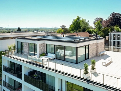 Exclusief penthouse met 2 (3) slaapkamers en riant terras