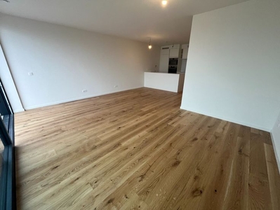 ONGEMEUBELD - Nieuwbouw appartement met 2 slaapkamers geleg