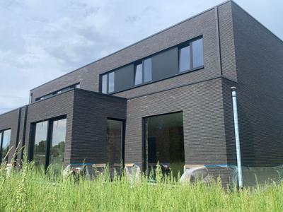 SCHITTERENDE NIEUWBOUWWONING