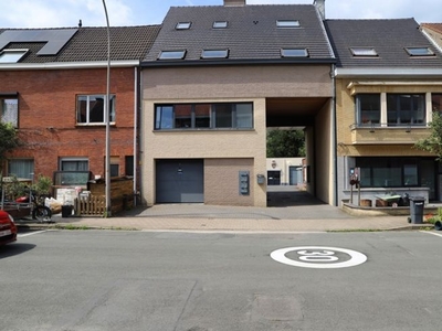 2-slaapkamer duplex met garagebox