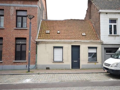 Dokter armand rubbensstraat 10, 9240 Zele