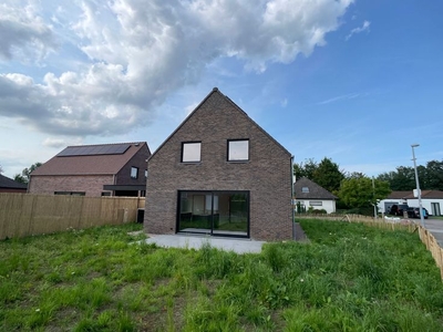 Energiezuinige nieuwbouwwoning op ideale locatie in Oostk...