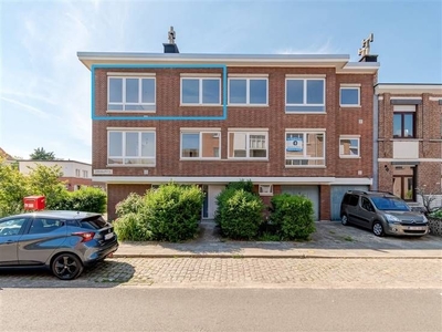 Gerenoveerd 1-slaapkamer appartement op uitstekende locatie