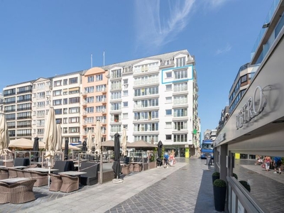 Hoekappartement uitgevende op het Wapenplein met gunstig EP