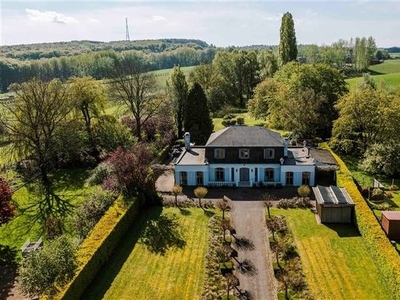 Landelijk gelegen villa in doodlopende straat in Brakel