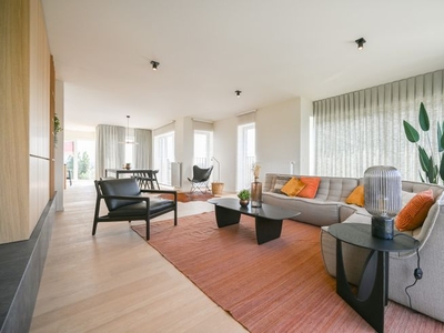 Luxe penthouse nabij centrum Ingelmunster