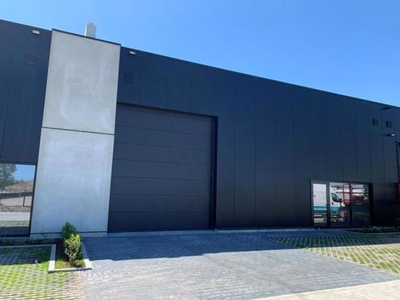 Recente KMO-unit (180m2) te huur in Pelt!