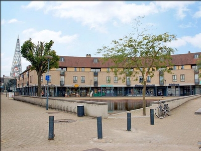 Ruim appartement in hartje Centrum van Lommel