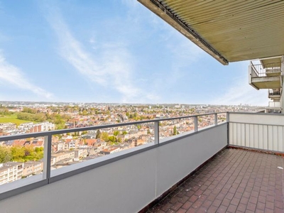 Ruim appartement met 3 slaapkamers en panoramisch zicht