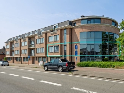 Ruim en lichtrijk APP (158m²) op 1eV met 3 SLK, terras en...