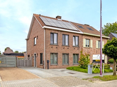 VERKOCHT door BELLES VASTGOED!