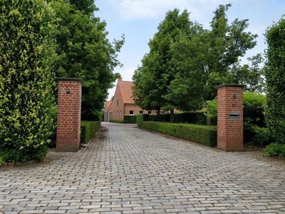 Hoeve met 4 slaapkamers