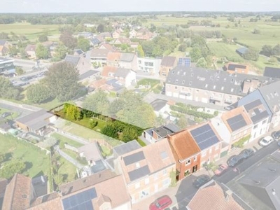 Instapklare woning met 2 slaapkamers en tuin in Lotenhulle!