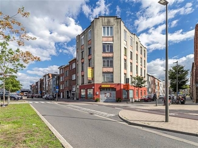 Lichtrijk hoekappartement (111 m²) met 2 slaapkamers in Deur