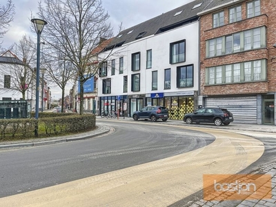 RECENT DUPLEXAPPARTEMENT MET TOPLIGGING IN HARTJE KORTRIJK