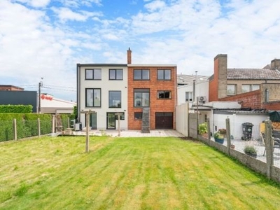 Ruime woning op 338m²