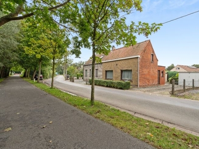 Woning - centrum Eksaarde - 321m² grondoppervlak