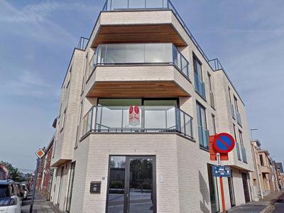 Ruim appartement met 2 kamers en ruim terras