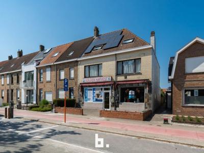 Ruim horeca/handelspand met woonst op topligging