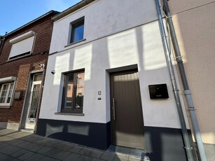 TE HUUR: Prachtige Woning in het Centrum van Sint-Truiden