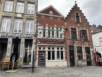 Kerkstraat 24, 9300 Aalst