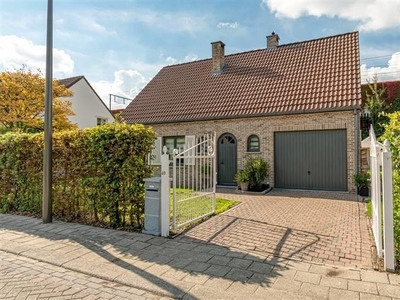 Prachtige open bebouwing op 633m²