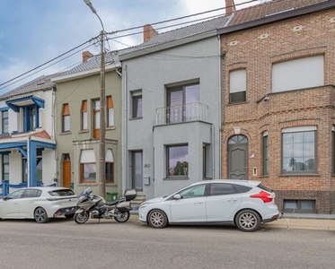 ONKERZELE - Instapklare woning met 3 slpks en terras!