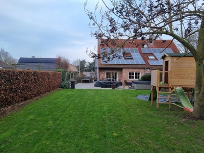 Gaston baertstraat 53, 9800 Sint-Martens-Leerne, Deinze