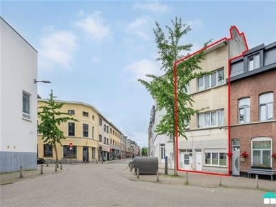 Interresant ppartementsgebouw bestaande uit 3 units!