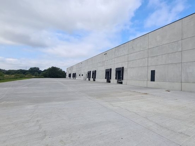 MANAGE LOGISTICS 10.000 m² _ opsplitsbaar vanaf ± 2.500 m²