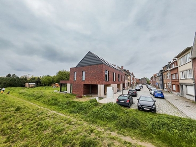 Ontdek deze instapklare woning in een rustige straat