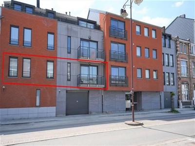 Bel appartement 2ch idéalement situé à Huy avec parking exté