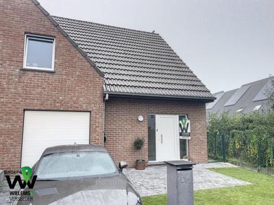 gezellige rustig gelegen woning