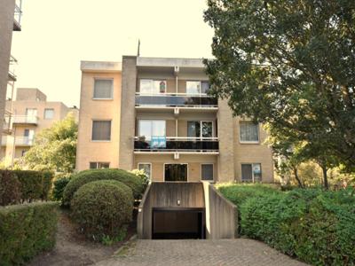 Goed gelegen appartement autostaanplaats te Assebroek