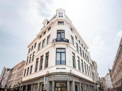 Luxueuze appartement op de markt van Brugge te huur