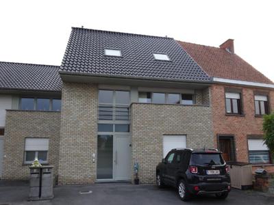 Mooi, rustig gelegen duplex appartement met 3 slaapkamers...