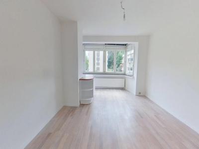 Oudergem - Prachtige één slaapkamer appartement gereviseerd