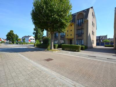 Tweeslaapkamer appartement met garagebox