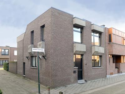 Woning met garage, R. Looymansstraat 6, 2050 Antwerpen.