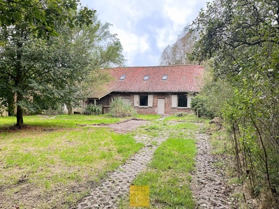 idyllisch gelegen hoeve met tuin te Wingene