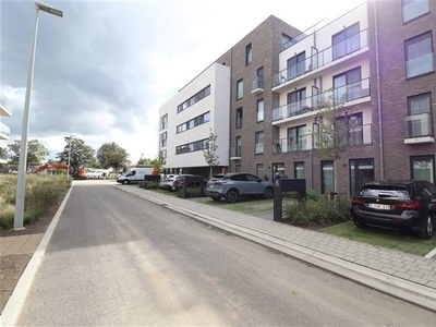 Nieuwbouw appartement met 2 slaapkamers, terras en autostaan