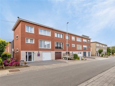 Welonderhouden bel-etage-woning in een verkeersluwe buurt.