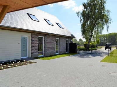 WETTEREN - Gerenoveerde woning