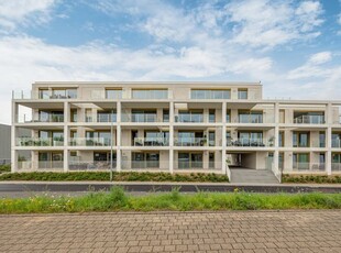 Dakappartement met zicht op het kanaal