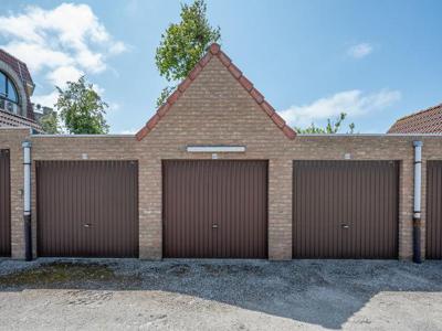 Garagebox met zolderruimte te koop in Wenduine