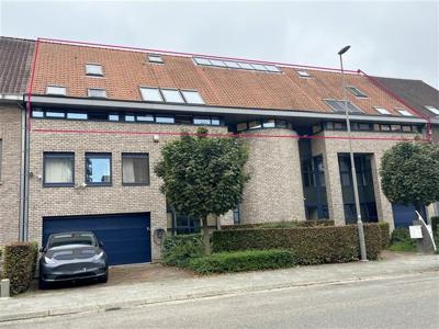 Wenst u een in te richten loft als appartement en/of kantoor