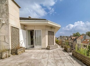 Bois de la Cambre, mooi penthouse van +/- 195 m² + terras