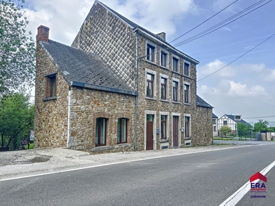 3-units flatgebouw.