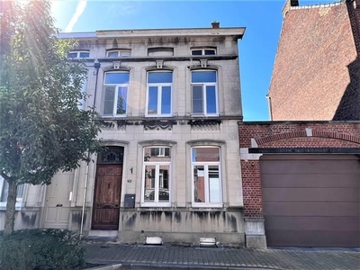 Ruime en karaktervolle burgerwoning met tuin op een rustige