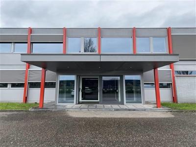 Kantoorgebouw met kantoren te huur van 7 m² tot 76 m²